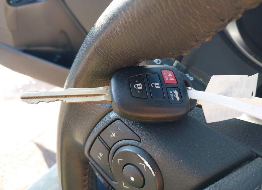 Photo 11 of 2016 Toyota Corolla S PLUS (VIN 2T1BURHE8GC694339)