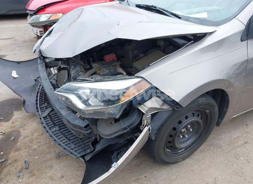 Photo 17 of 2016 Toyota Corolla LE (VIN 2T1BURHE8GC721474)