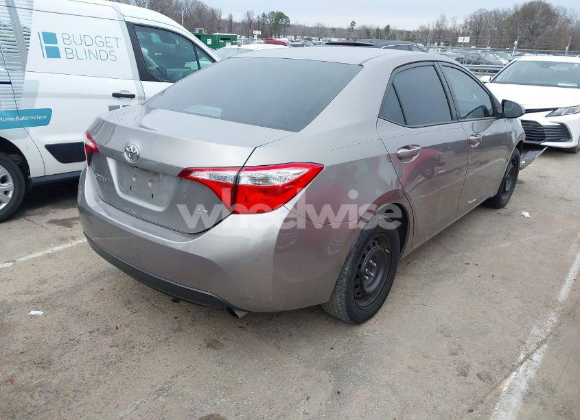 Photo 4 of 2016 Toyota Corolla LE (VIN 2T1BURHE8GC721474)