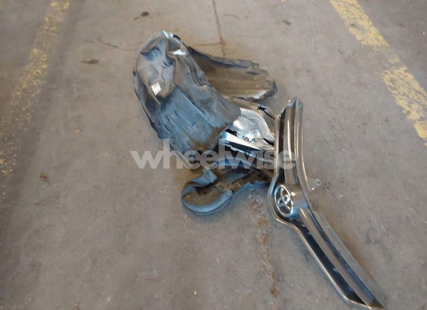 Photo 12 of 2016 Toyota Corolla LE (VIN 2T1BURHE8GC725332)