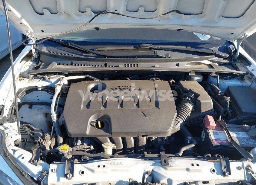 Photo 10 of 2016 Toyota Corolla LE (VIN 2T1BURHE8GC732961)