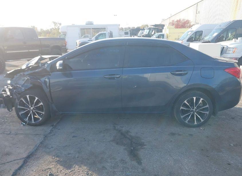 Photo 15 of 2017 Toyota Corolla SE (VIN 2T1BURHE8HC751463)