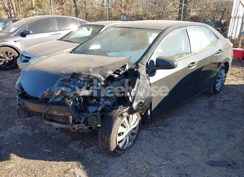 Photo 2 of 2017 Toyota Corolla LE (VIN 2T1BURHE8HC752998)