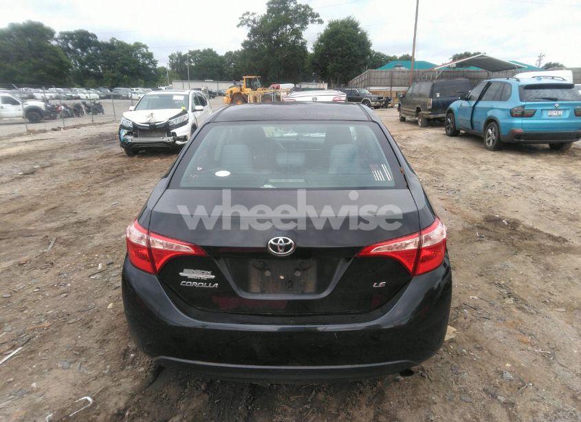 Photo 16 of 2017 Toyota Corolla LE (VIN 2T1BURHE8HC754590)