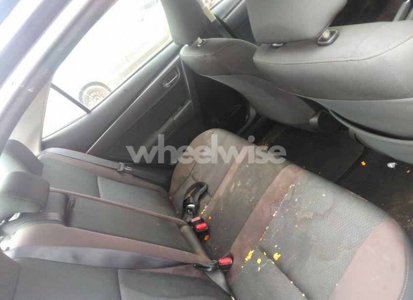 Photo 8 of 2017 Toyota Corolla LE (VIN 2T1BURHE8HC754590)