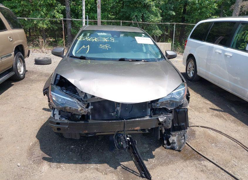 Photo 13 of 2017 Toyota Corolla LE (VIN 2T1BURHE8HC759644)