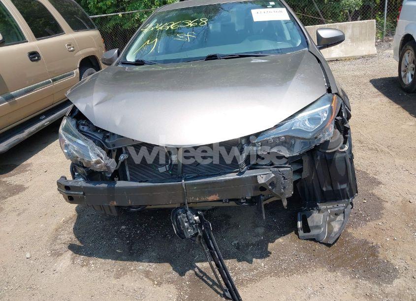 Photo 6 of 2017 Toyota Corolla LE (VIN 2T1BURHE8HC759644)