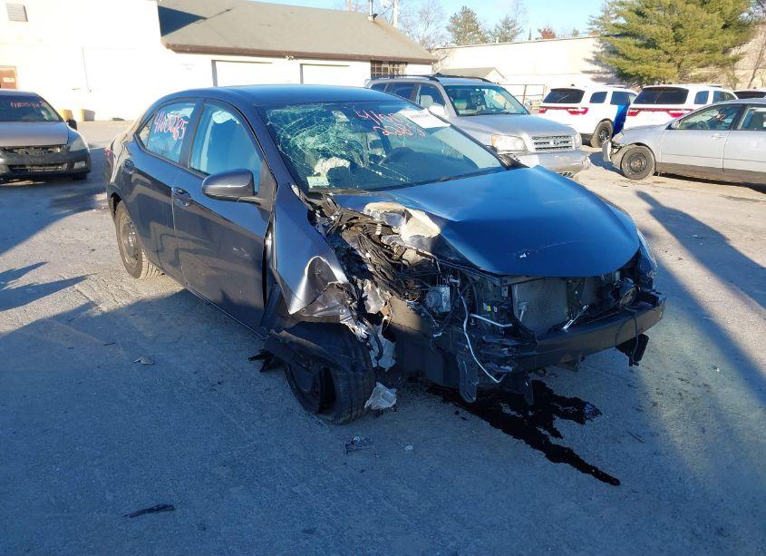 2017 Toyota Corolla LE (VIN 2T1BURHE8HC773348) main photo