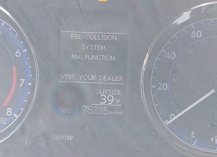 Photo 16 of 2017 Toyota Corolla LE (VIN 2T1BURHE8HC773348)