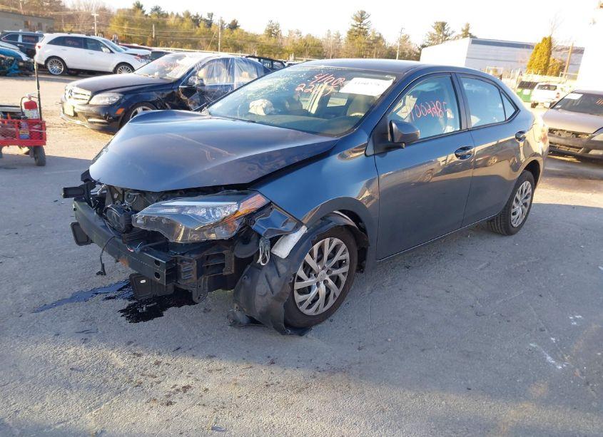 Photo 2 of 2017 Toyota Corolla LE (VIN 2T1BURHE8HC773348)