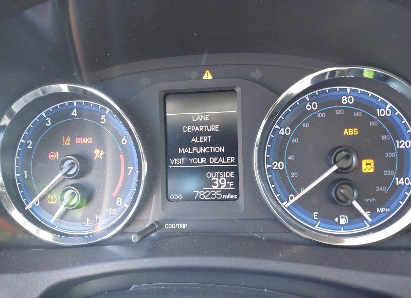 Photo 7 of 2017 Toyota Corolla LE (VIN 2T1BURHE8HC773348)