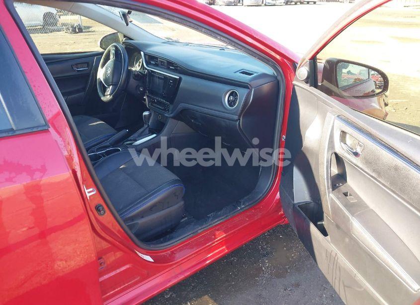 Photo 5 of 2017 Toyota Corolla SE (VIN 2T1BURHE8HC782826)