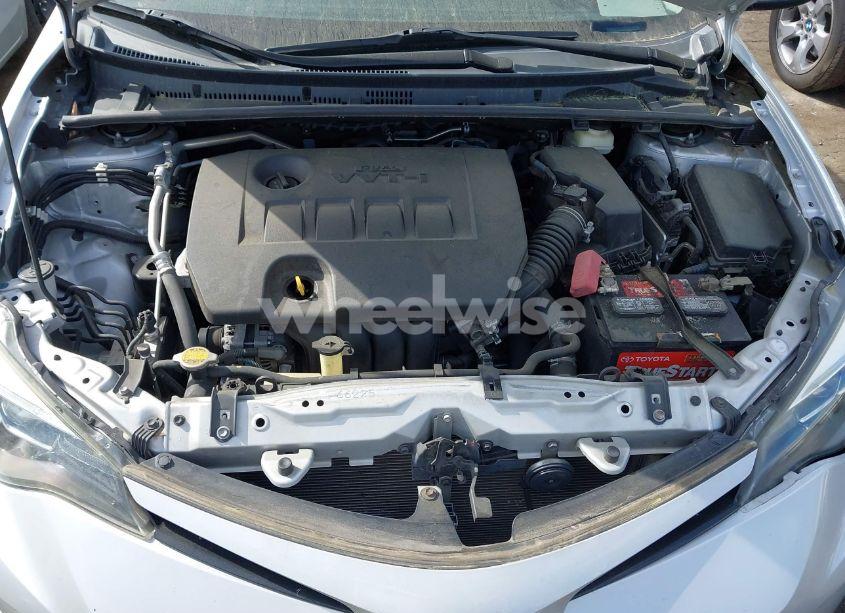 Photo 10 of 2017 Toyota Corolla SE (VIN 2T1BURHE8HC785578)