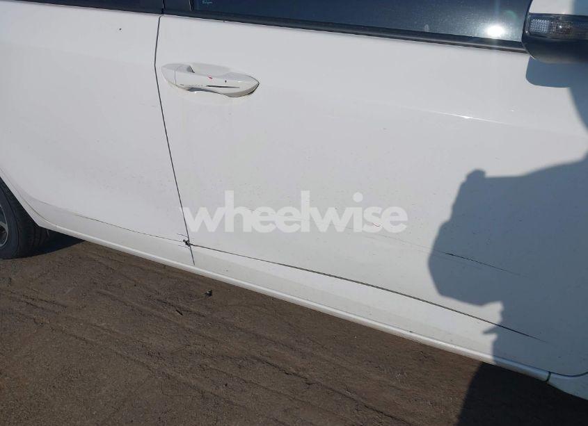 Photo 18 of 2017 Toyota Corolla SE (VIN 2T1BURHE8HC789890)