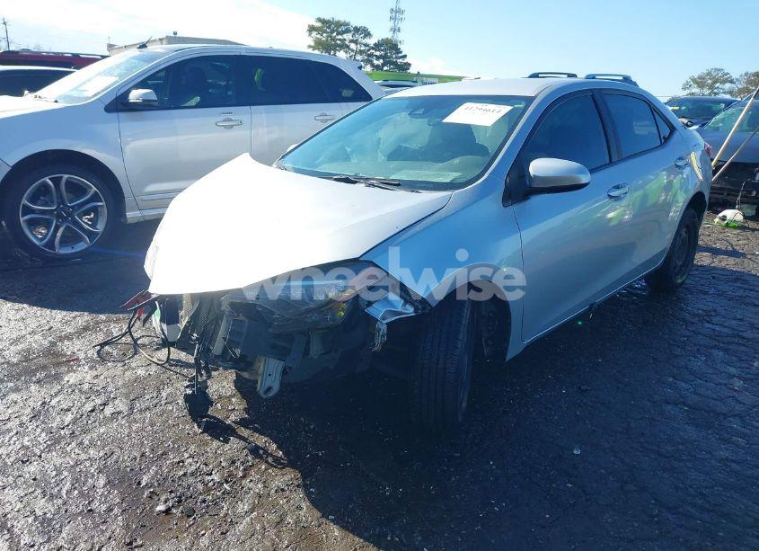 Photo 2 of 2017 Toyota Corolla L/LE/SE/SE SPECIAL EDITION/XLE/XSE (VIN 2T1BURHE8HC793924)