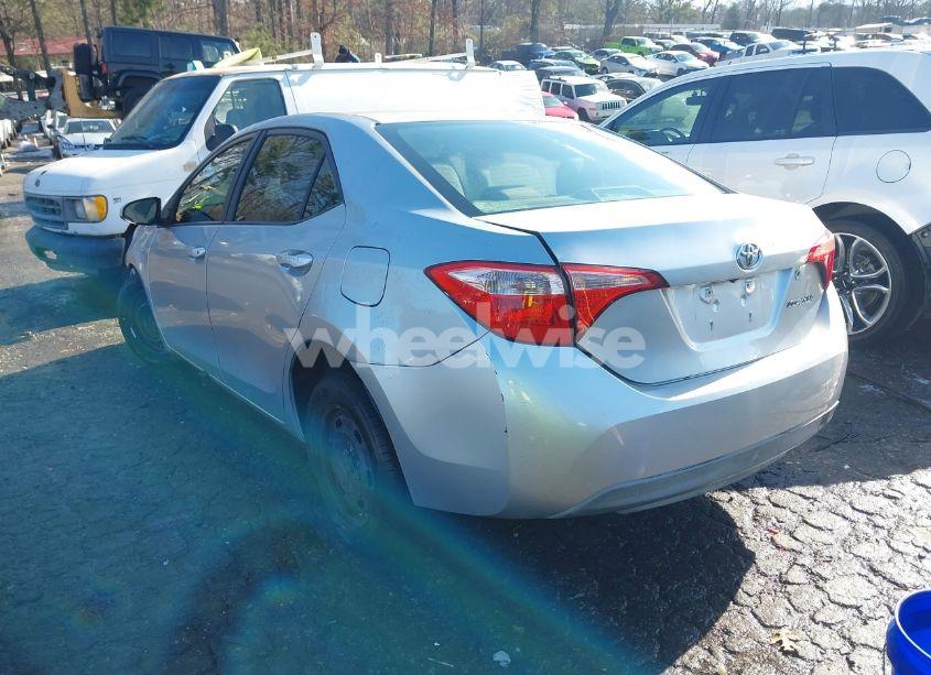 Photo 3 of 2017 Toyota Corolla L/LE/SE/SE SPECIAL EDITION/XLE/XSE (VIN 2T1BURHE8HC793924)