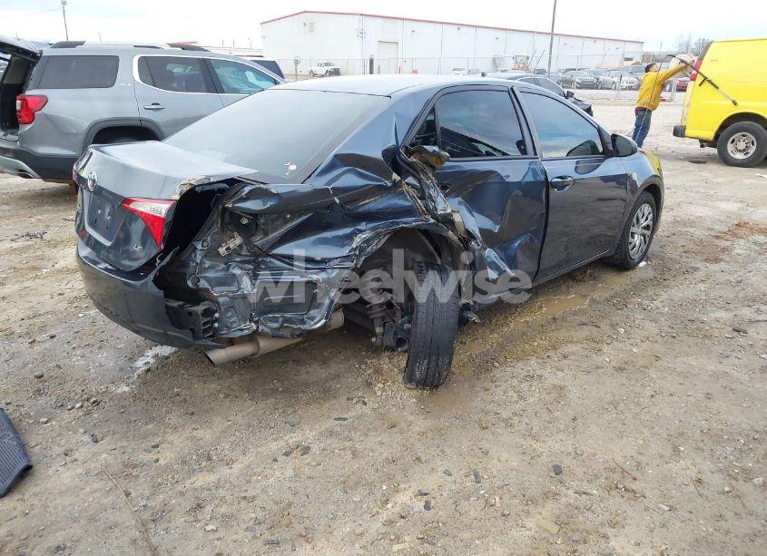 Photo 4 of 2017 Toyota Corolla LE (VIN 2T1BURHE8HC799559)