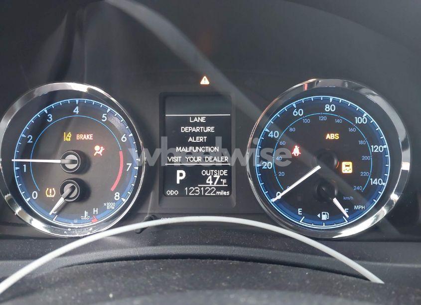 Photo 7 of 2017 Toyota Corolla LE (VIN 2T1BURHE8HC799559)