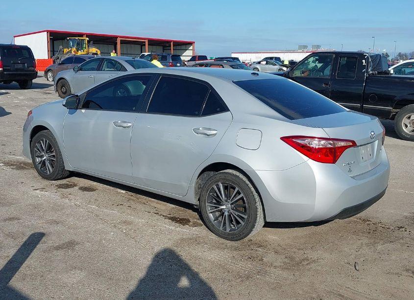 Photo 3 of 2017 Toyota Corolla L/LE/XLE/SE/XSE (VIN 2T1BURHE8HC800631)