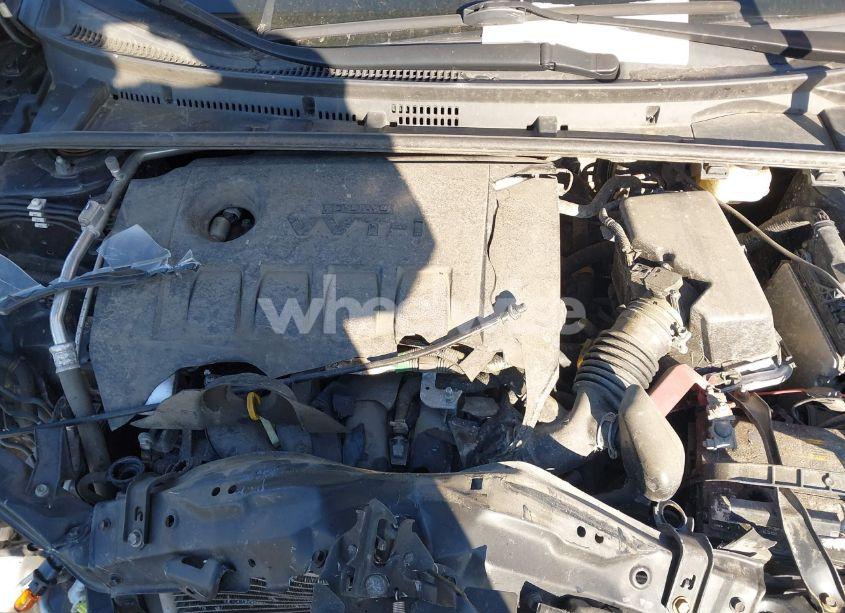 Photo 10 of 2017 Toyota Corolla LE (VIN 2T1BURHE8HC802752)