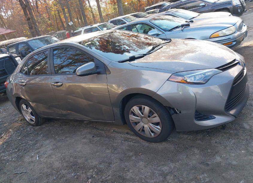 Photo 13 of 2017 Toyota Corolla LE (VIN 2T1BURHE8HC817784)