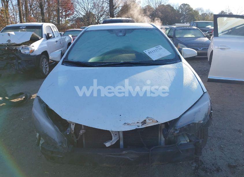 Photo 12 of 2017 Toyota Corolla LE (VIN 2T1BURHE8HC820040)