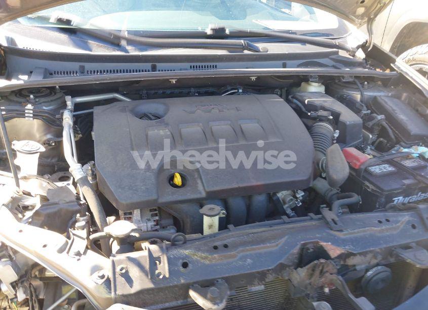 Photo 10 of 2017 Toyota Corolla LE (VIN 2T1BURHE8HC834214)