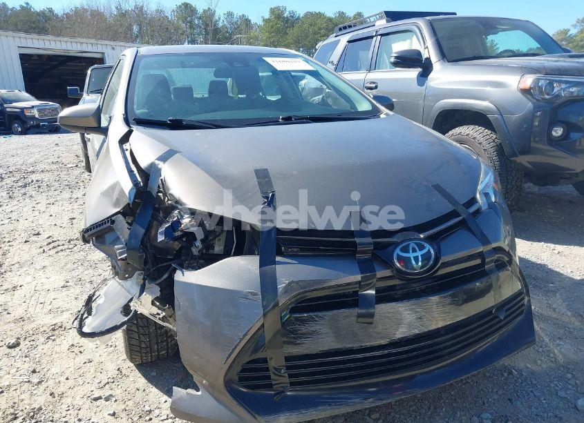 Photo 12 of 2017 Toyota Corolla LE (VIN 2T1BURHE8HC834214)
