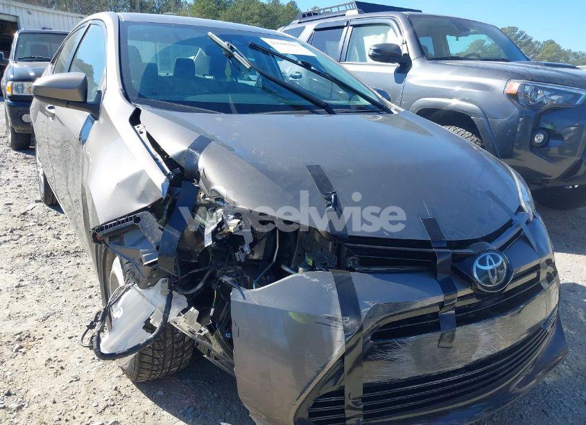 Photo 6 of 2017 Toyota Corolla LE (VIN 2T1BURHE8HC834214)