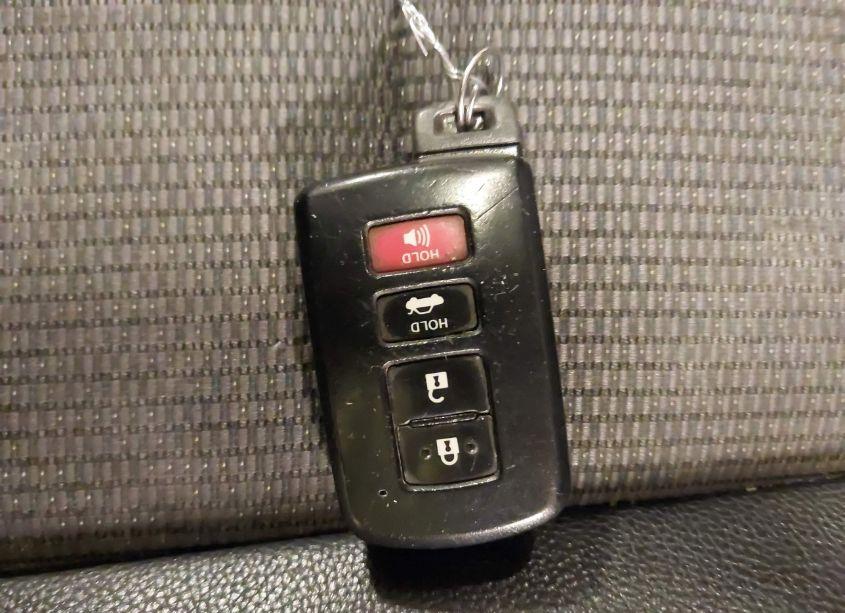 Photo 11 of 2017 Toyota Corolla SE (VIN 2T1BURHE8HC844841)