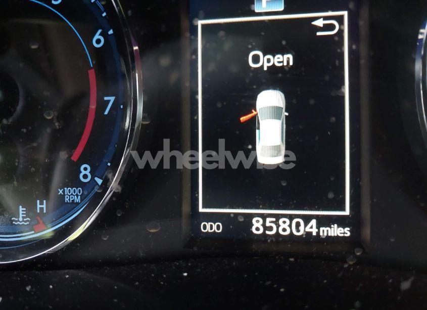 Photo 14 of 2017 Toyota Corolla L/LE/XLE/SE/XSE (VIN 2T1BURHE8HC850185)