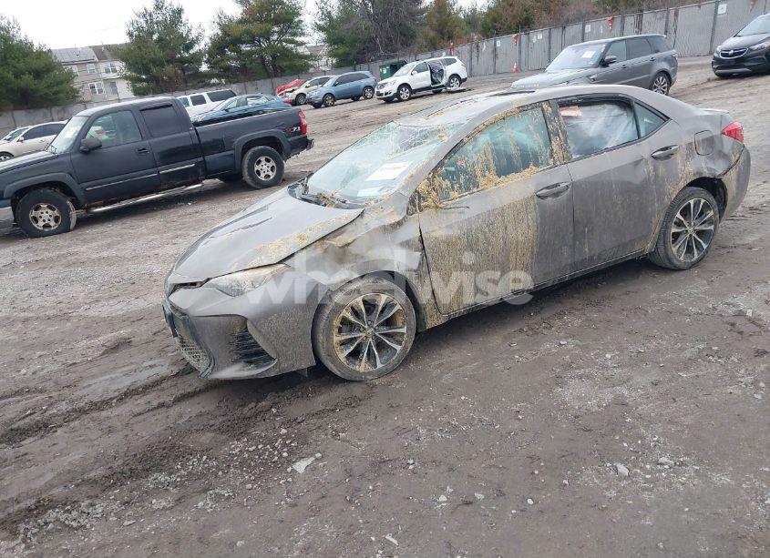 Photo 2 of 2017 Toyota Corolla L/LE/XLE/SE/XSE (VIN 2T1BURHE8HC850185)