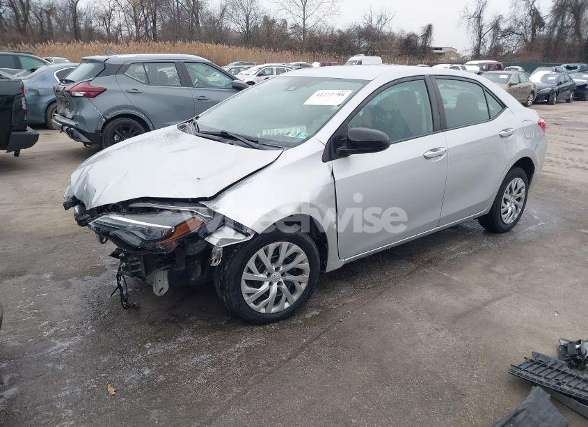 Photo 2 of 2017 Toyota Corolla LE (VIN 2T1BURHE8HC867813)