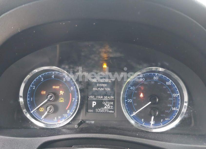 Photo 7 of 2017 Toyota Corolla LE (VIN 2T1BURHE8HC867813)