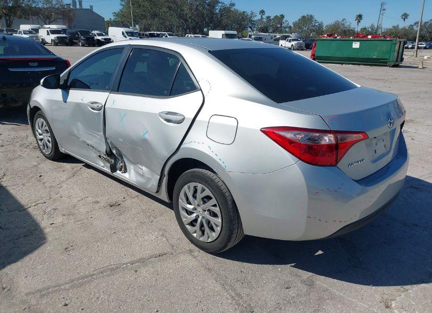 Photo 3 of 2017 Toyota Corolla LE (VIN 2T1BURHE8HC871361)