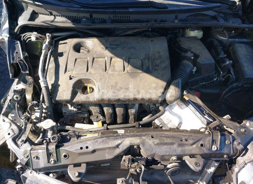 Photo 10 of 2017 Toyota Corolla LE (VIN 2T1BURHE8HC875619)