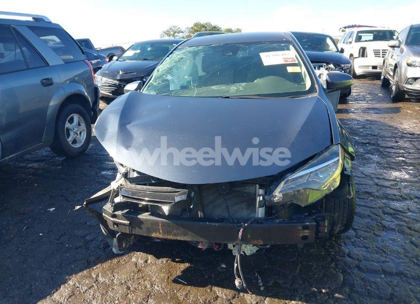 Photo 12 of 2017 Toyota Corolla LE (VIN 2T1BURHE8HC875619)