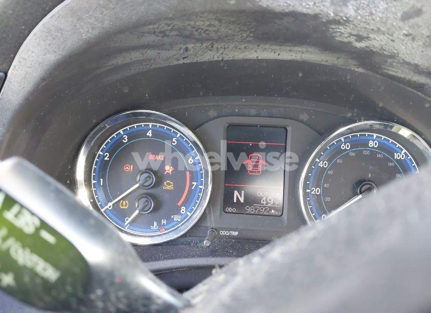 Photo 7 of 2017 Toyota Corolla LE (VIN 2T1BURHE8HC875619)