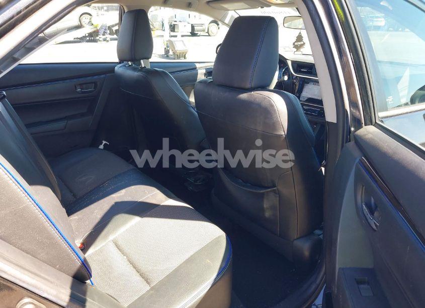 Photo 8 of 2017 Toyota Corolla SE (VIN 2T1BURHE8HC886894)