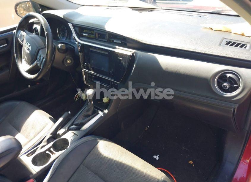 Photo 5 of 2017 Toyota Corolla SE (VIN 2T1BURHE8HC899788)