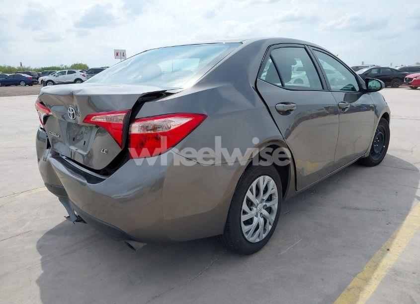 Photo 4 of 2017 Toyota Corolla LE (VIN 2T1BURHE8HC927623)