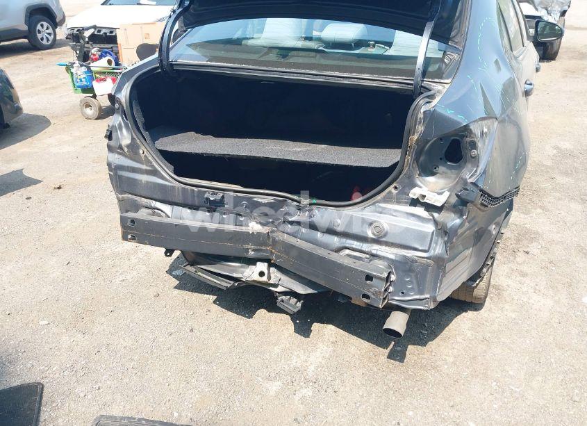 Photo 6 of 2017 Toyota Corolla L/LE/SE/SE SPECIAL EDITION/XLE/XSE (VIN 2T1BURHE8HC932787)