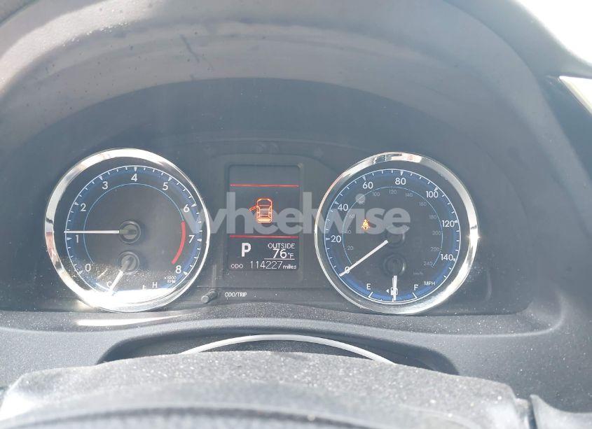 Photo 7 of 2017 Toyota Corolla L/LE/SE/SE SPECIAL EDITION/XLE/XSE (VIN 2T1BURHE8HC932787)