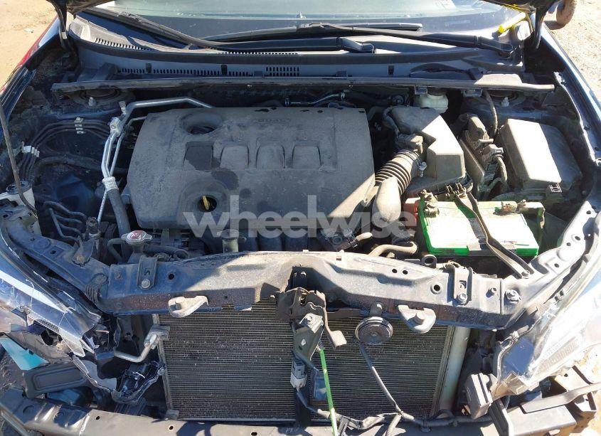 Photo 10 of 2017 Toyota Corolla LE (VIN 2T1BURHE8HC933048)