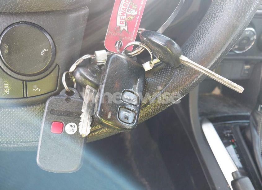 Photo 11 of 2017 Toyota Corolla L (VIN 2T1BURHE8HC955423)