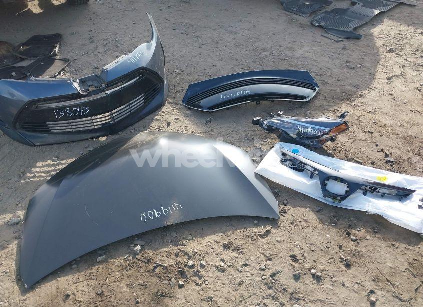 Photo 12 of 2017 Toyota Corolla L (VIN 2T1BURHE8HC955423)