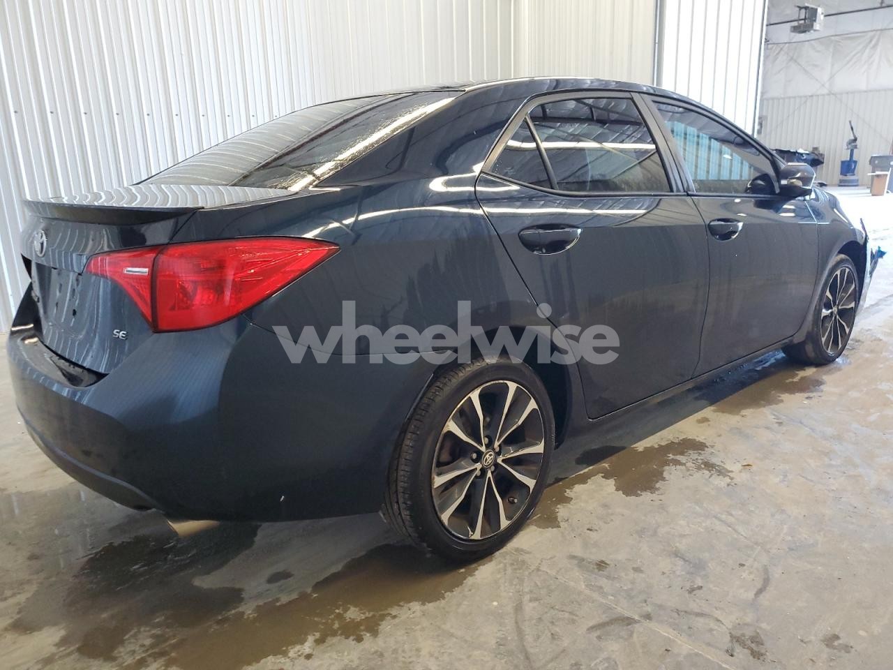 Photo 3 of 2018 TOYOTA COROLLA L (VIN 2T1BURHE8JC001843)