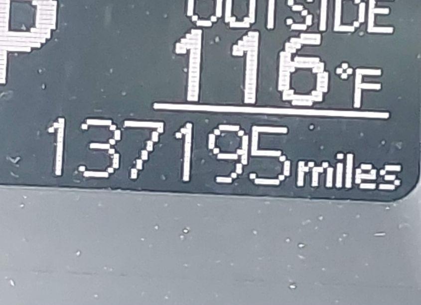 Photo 15 of 2018 Toyota Corolla LE (VIN 2T1BURHE8JC021591)