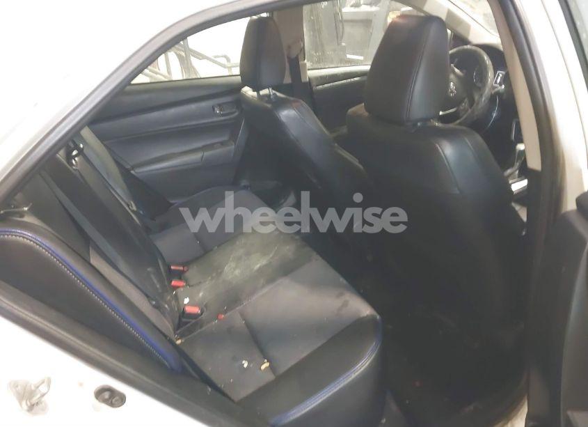 Photo 8 of 2018 Toyota Corolla SE (VIN 2T1BURHE8JC028668)