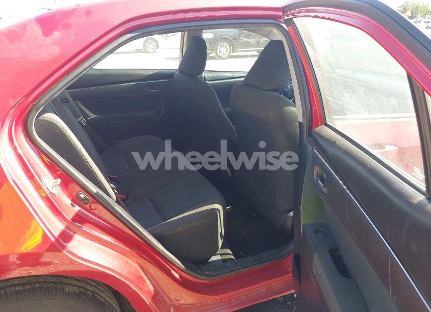 Photo 8 of 2018 Toyota Corolla LE (VIN 2T1BURHE8JC041548)